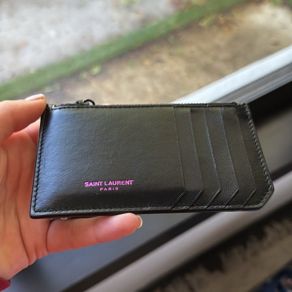 Saint Laurent Zip Card Case in black leather, purple logo, perfect condition! - Picture 12 of 17